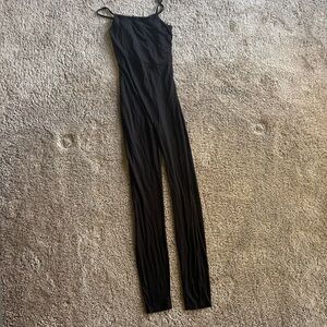 Chic Black Sleeveless Jumpsuit